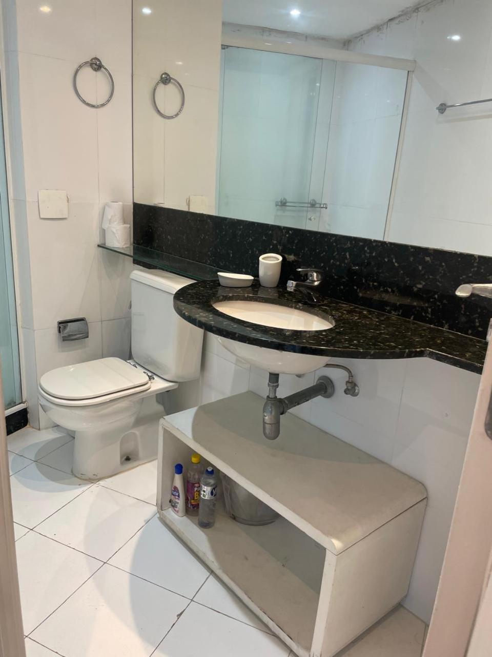 Flat Barra Da Tijuca - 'posto 4 - 003 *